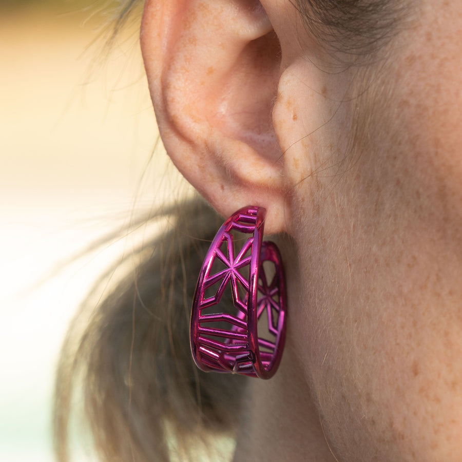 orecchini a cerchio hoop earrings color fucsia, leggeri confortevoli raffinati