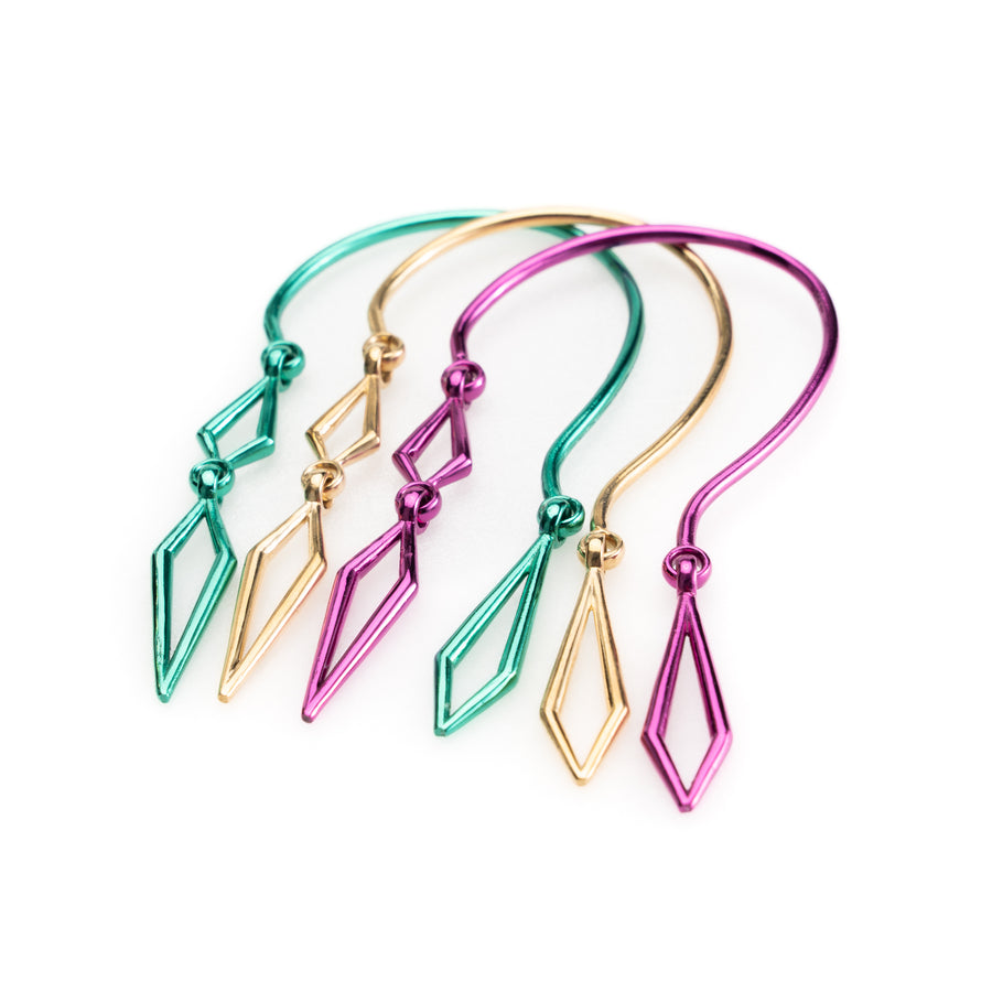 ear cuff oro verde fucsia, mono orecchino